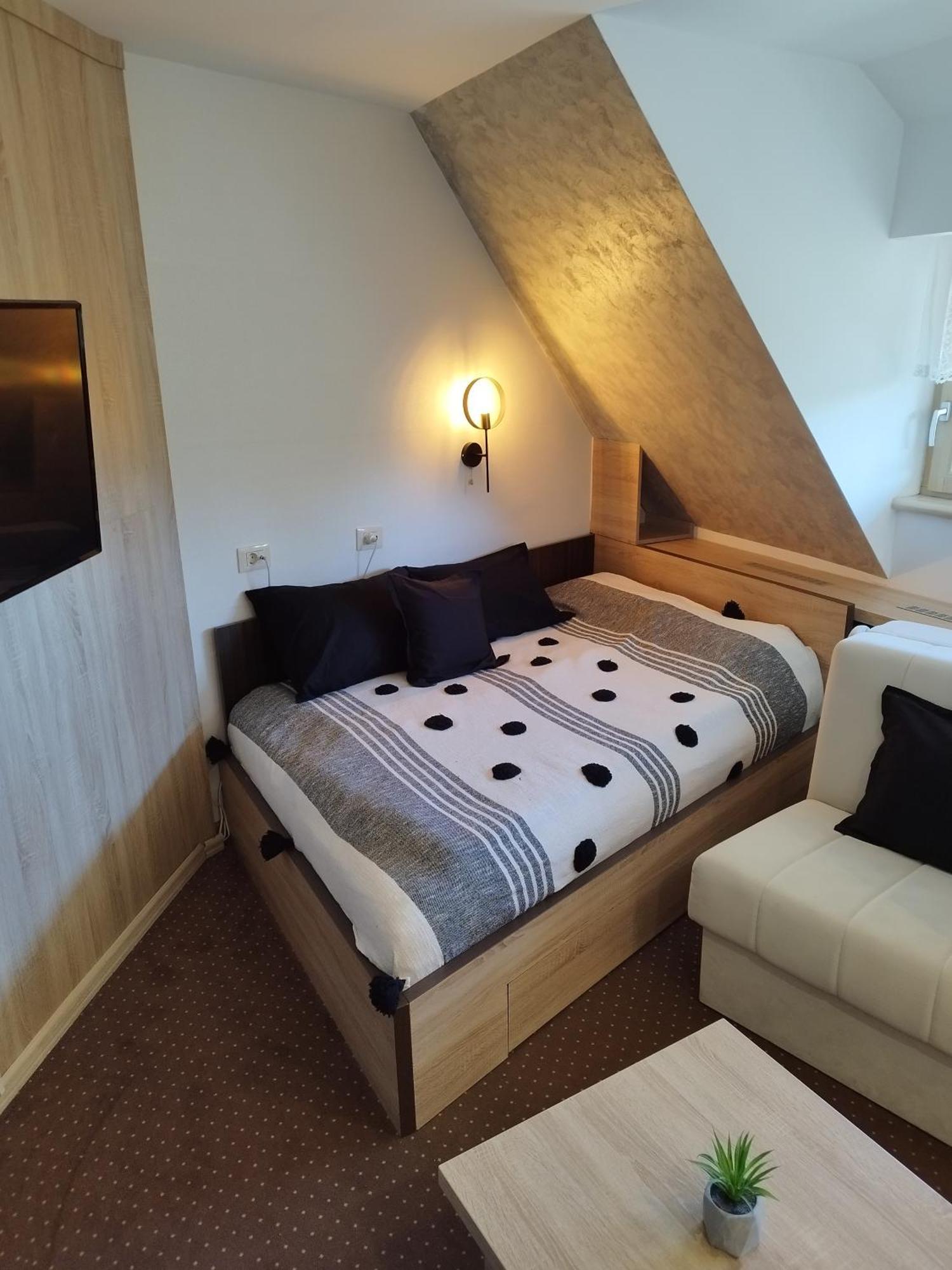 Maja Konaci Apartment
